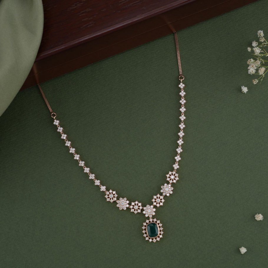 Samrithi Diamond Necklace