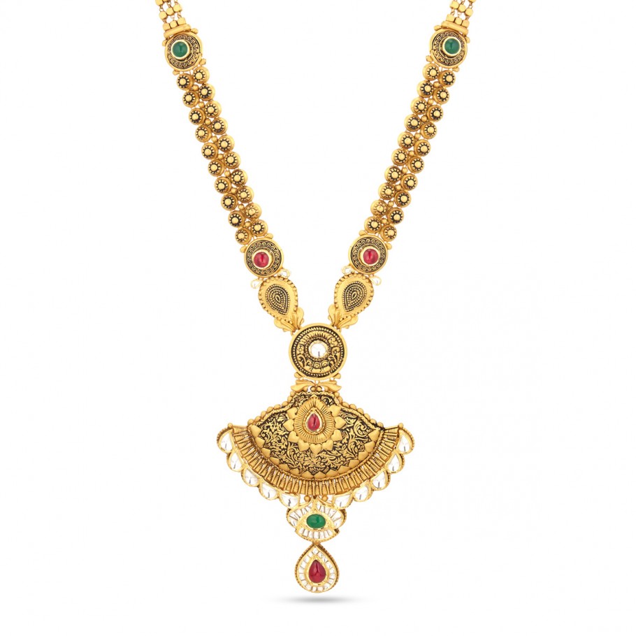 Astonishing Kundan Necklace
