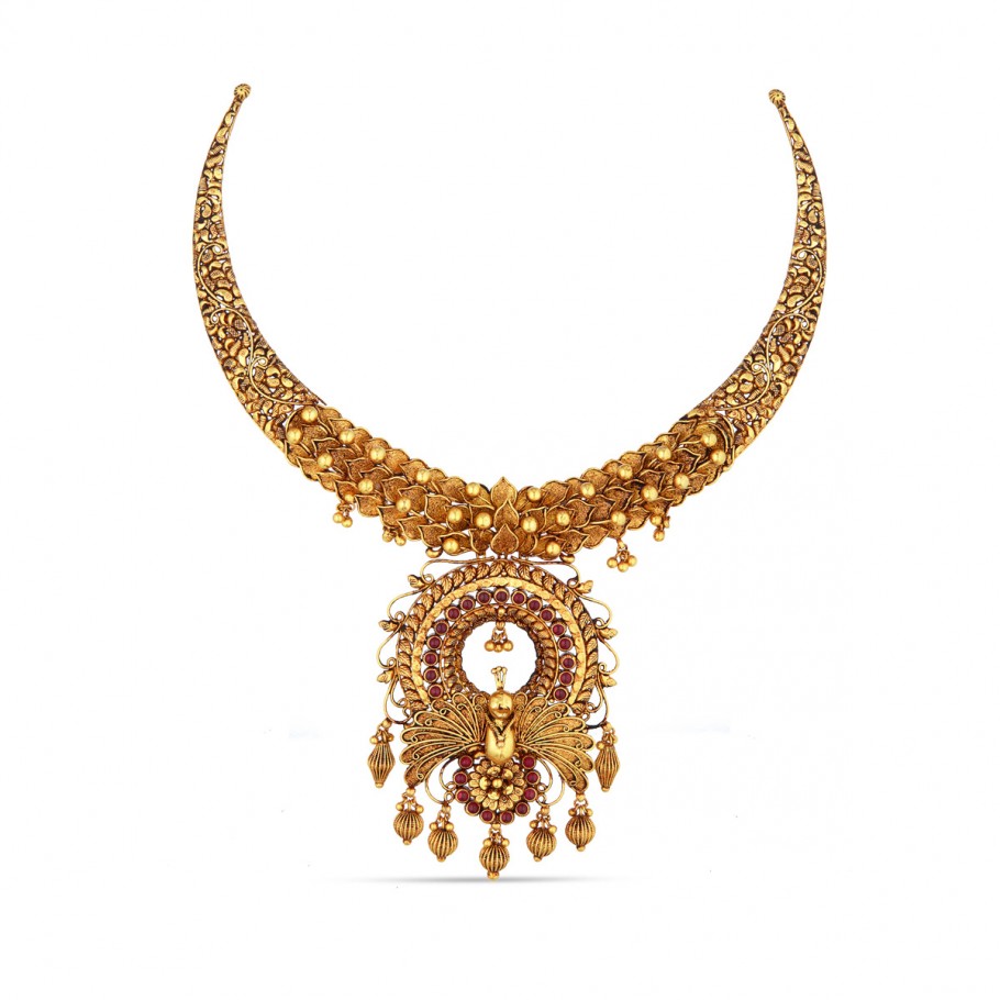 Aykya Marvalous  Quiled  Short Necklace
